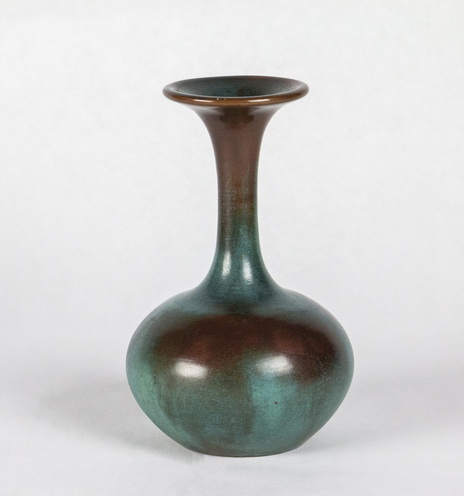 1 Clewell Bronze Vase #364
