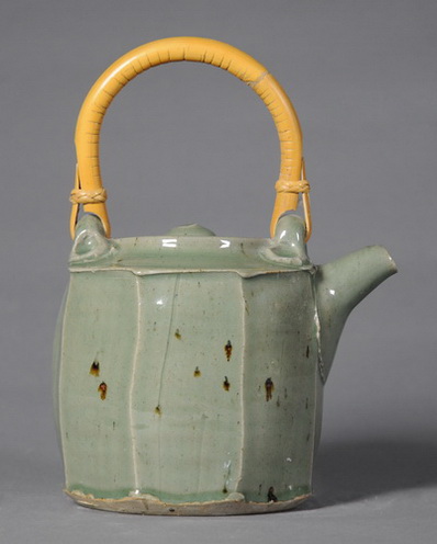Teapot with Sugar and Creamer (Teapot)